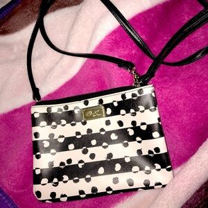 BETSEY JOHNSON MINI CROSS BODY MINI BAG WRISTLET